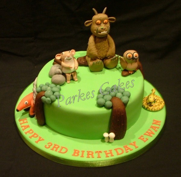 gruffalo birthday cake