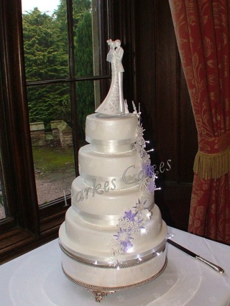 four tier snowflake wedding cake